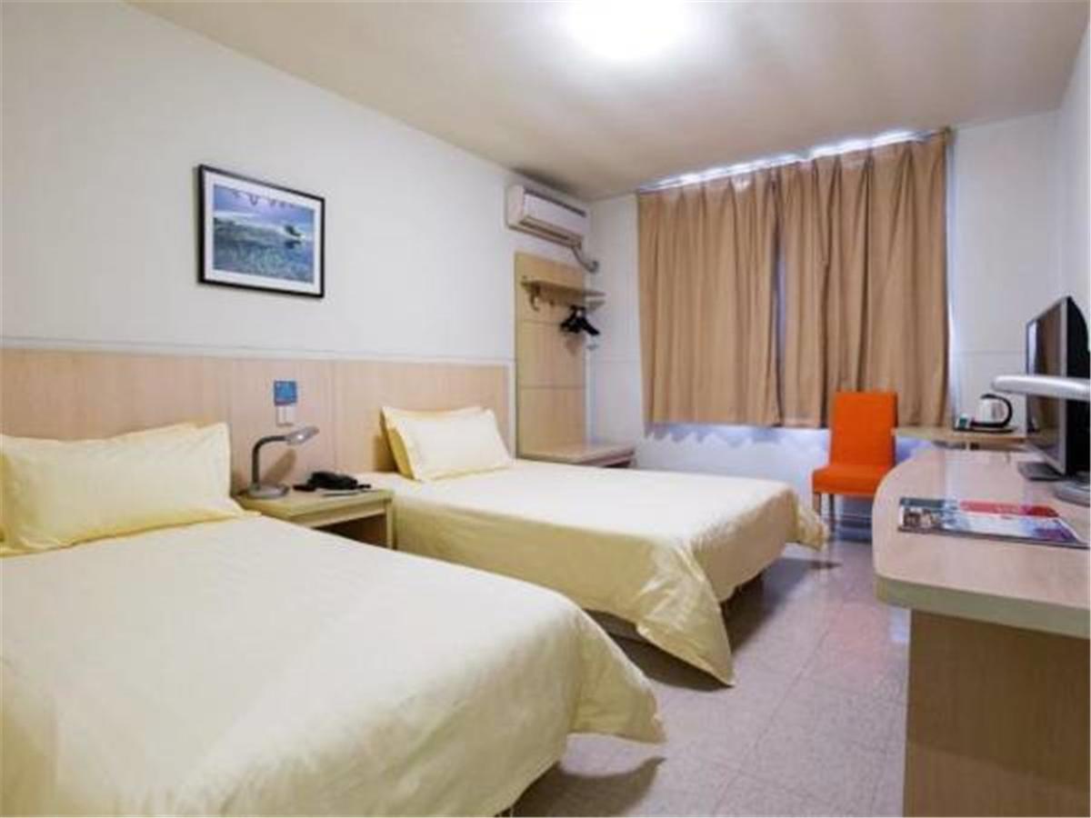 Jingjiang Inn Shanghai Hutai Road Экстерьер фото